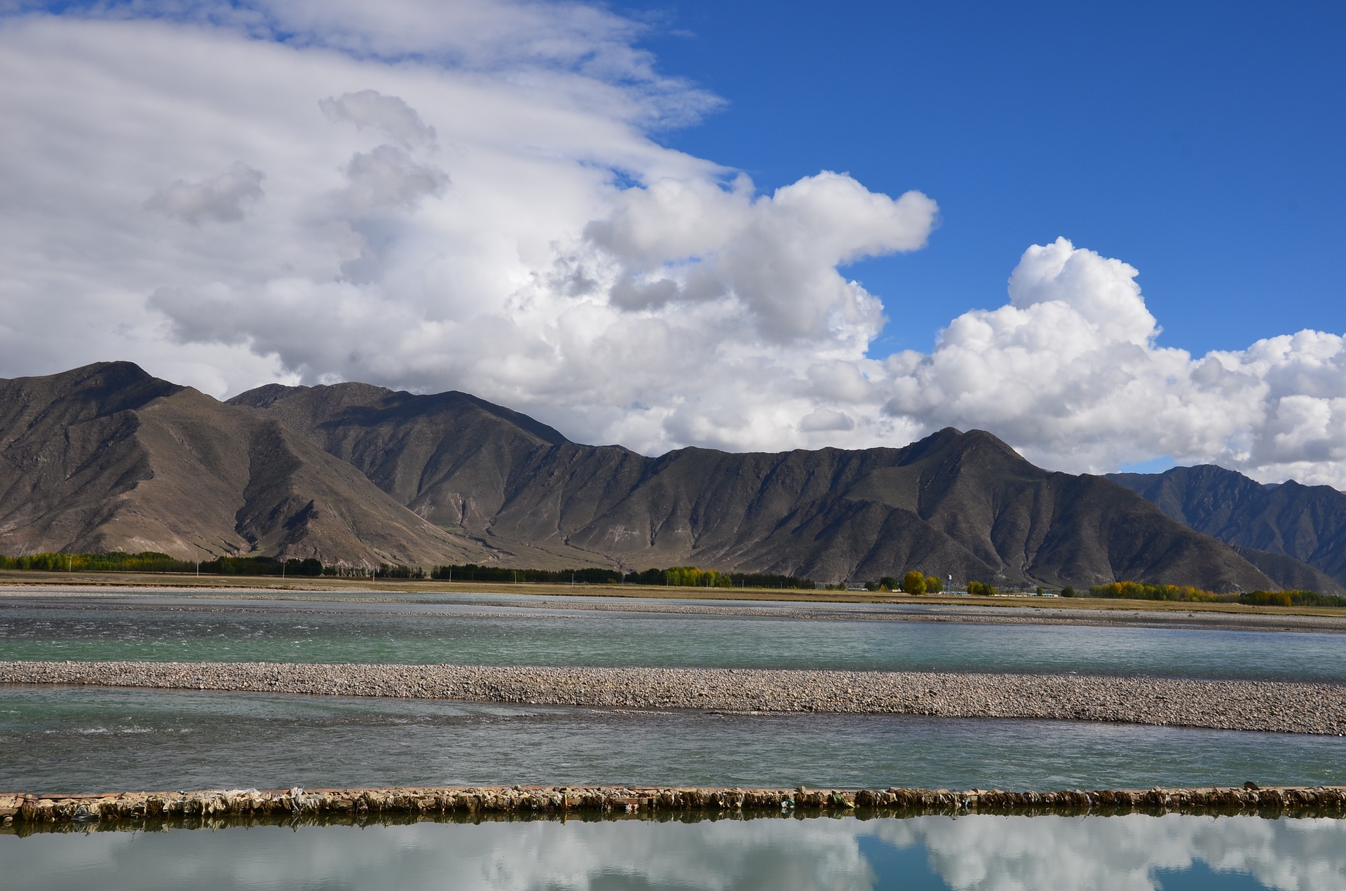 lhasa-river-1575662_1920