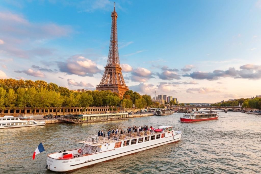 Seine River Cruise Paris